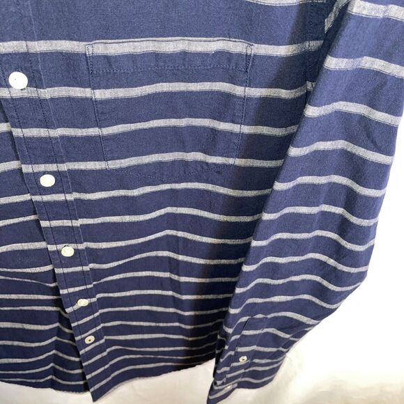 American Eagle Outfitters Dress Shirt Men’s Size Medium Blue Striped Prep Fit LS - Picture 7 of 12